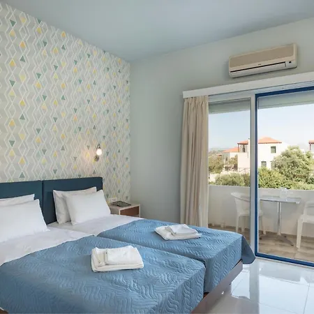 Esplanade Apartmanhotel 2*